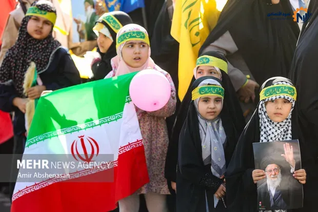 رزمایش جان‌فدایان ایران