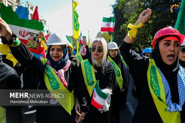 رزمایش جان‌فدایان ایران