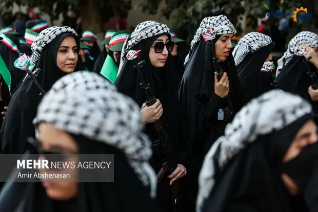 رزمایش جان‌فدایان ایران
