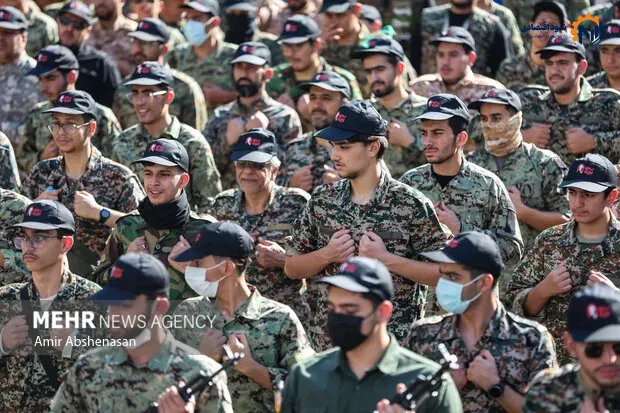 رزمایش جان‌فدایان ایران