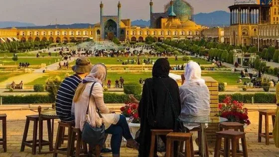 معاون گردشگری: ارتقای جایگاه گردشگری اولویت دولت است